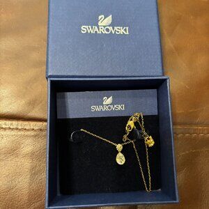 NIB Swarovski Platinum Rhodium Gold Small Teardrop Necklace